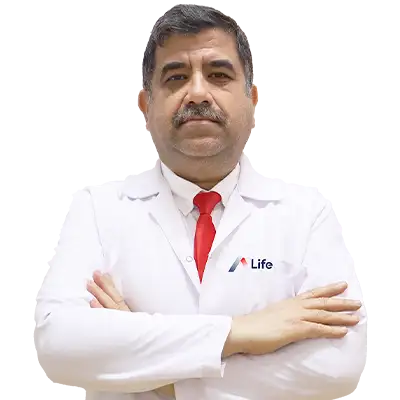 Dr. Ahmet Nöyfel Özer - Acil Servis