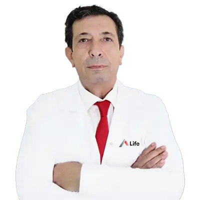 Uzm. Dr. Mustafa Naci Çelikkan - Dermatoloji (Cildiye)